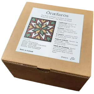 Útsaumur - Öræfarós 10x10 cm.
