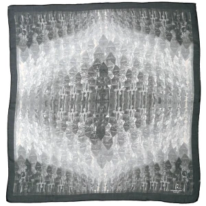 Silkiklútur, mynstur eftir Þórslíkneskinu